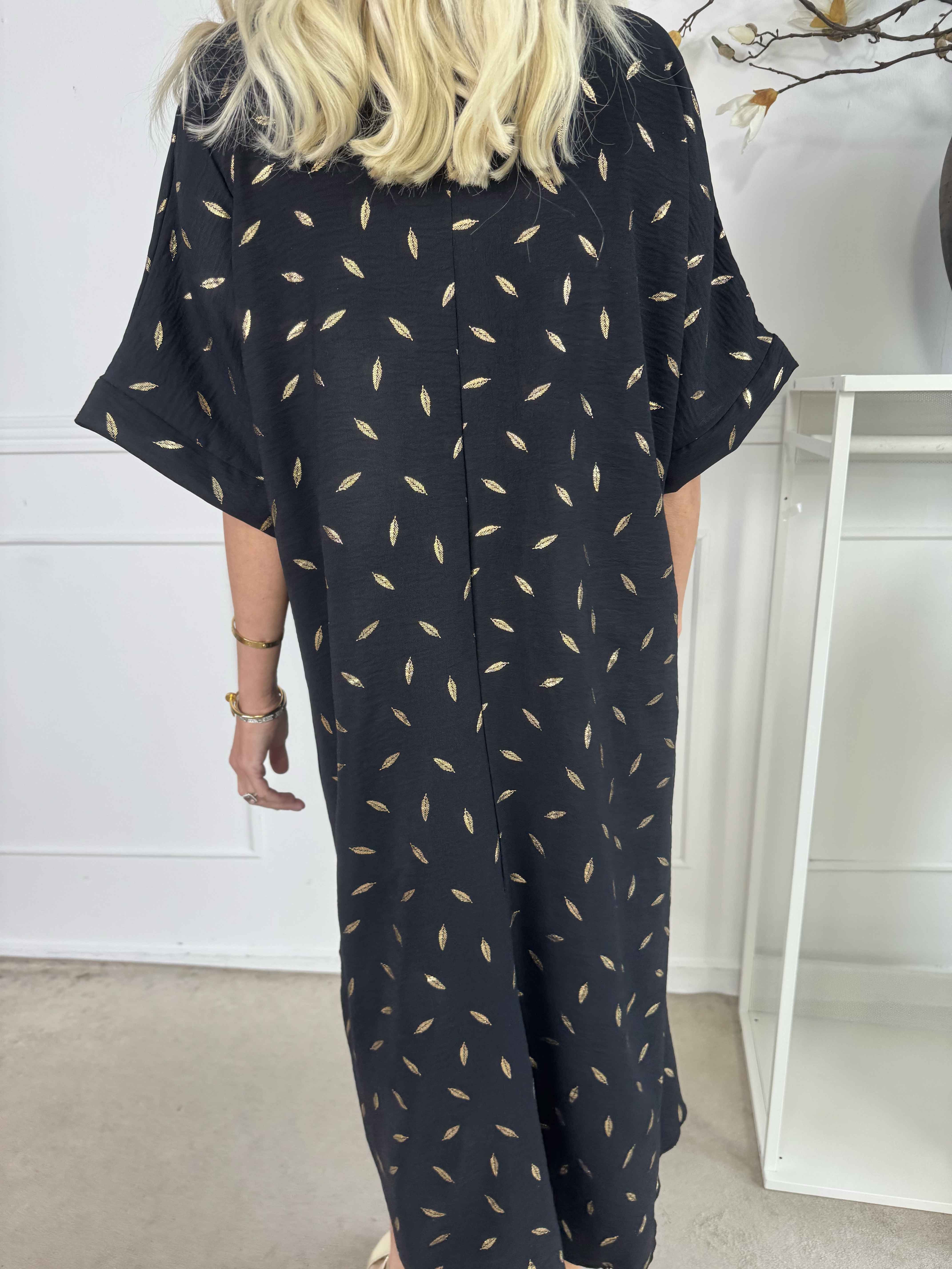 Valentina - Sød kjole detaljeret med fine guld blade